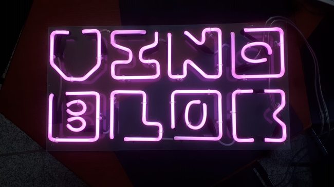 Neonová reklama – ukázka realizace 18